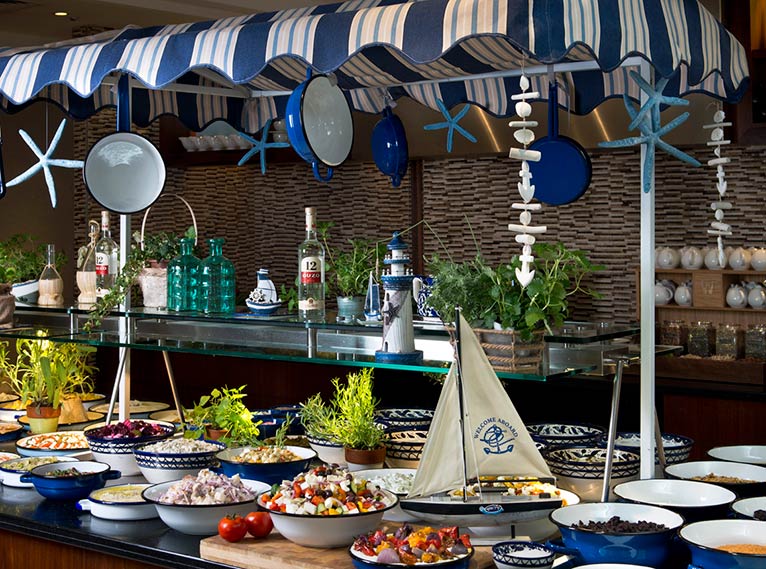 Petit déjeuner grec aux hôtels Isrotel
